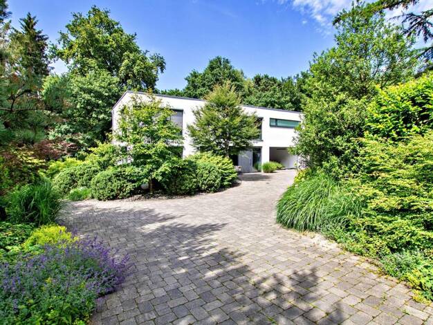 Einfamilienhaus zum Kauf provisionsfrei 1.750.000 € 6 Zimmer 384 m² 3.935 m² Grundstück Wildeshausen 27793