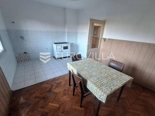 Einfamilienhaus zum Kauf 220.000 € 4 Zimmer 357 m² Donja Jelsa Karlovac 47000