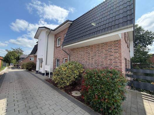 Sonstiges zum Kauf als Kapitalanlage geeignet 2.079.000 € 540 m² 1.107 m² Grundstück Adendorf Adendorf 21365