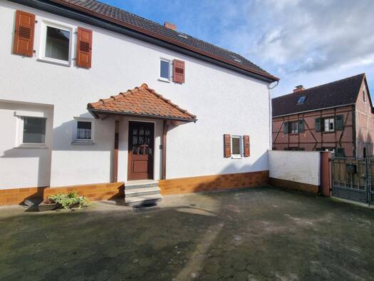 Haus zur Miete 1.250 € 4,5 Zimmer 100 m² Steinfurth Bad Nauheim 61231