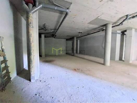 Verkaufsfläche zum Kauf 365.000 € 205 m² Verkaufsfläche Santiago de Compostela 15706