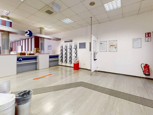 Büro zur Miete 4.140 € 9 Zimmer Wien 1120