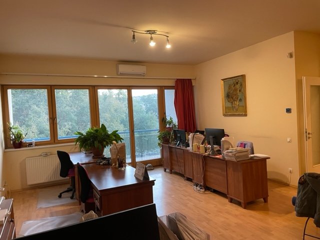 Studio zum Kauf 328.000 € 3 Zimmer 95 m²<br/>Wohnfläche 3.<br/>Geschoss Budapest III. Bezirk 1036