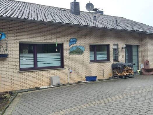 Einfamilienhaus zum Kauf 420.000 € 8 Zimmer 205 m² 1.332 m² Grundstück Schlagstein Kreuzau 52372