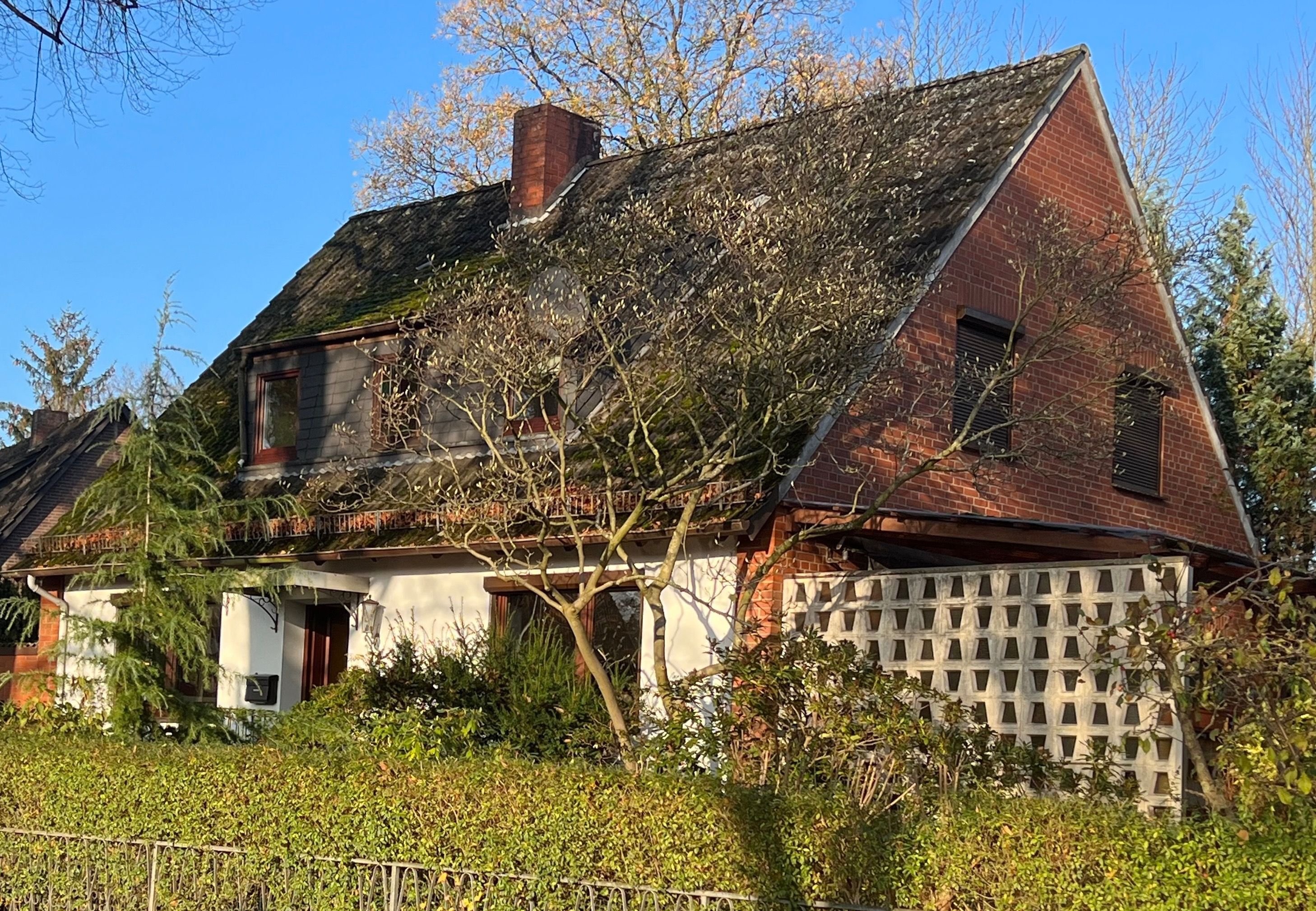 Einfamilienhaus zum Kauf 319.000 € 6 Zimmer 160 m²<br/>Wohnfläche 626 m²<br/>Grundstück ab sofort<br/>Verfügbarkeit Lehesterdeich Bremen 28357