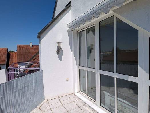 Wohnung zum Kauf 189.000 € 2 Zimmer 49 m² 3. Geschoss Neutraubling 93073