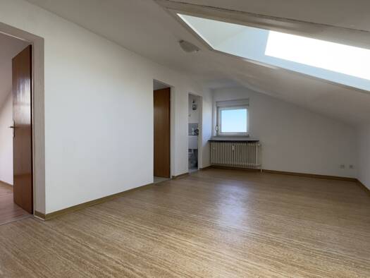 Wohnung zur Miete 400 € 2 Zimmer 28,3 m² 4. Geschoss Mainzer Str. 8 Weiterstadt 64331