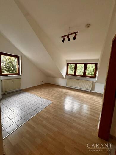 Wohnung zur Miete 460 € 2 Zimmer 45 m² Dachgeschoss, 3. Geschoss frei ab 01.08.2025 Unterer Welzberg 8 Kernstadt Calw 75365