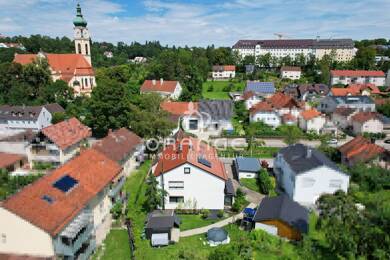 Mehrfamilienhaus zum Kauf provisionsfrei 690.000 € 8 Zimmer 200 m² 952 m² Grundstück Achdorf Landshut 84036