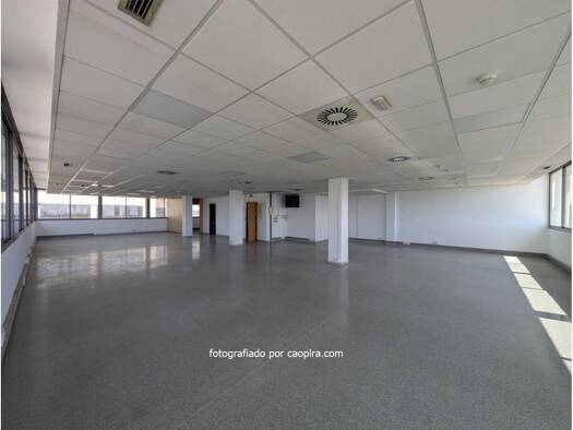 Ladenfläche zur Miete 2.250 € 250 m² Verkaufsfläche Sant Just Desvern 08960