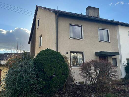 Doppelhaushälfte zum Kauf 449.000 € 7 Zimmer 125 m² 330 m² Grundstück Bad Wimpfen 74206