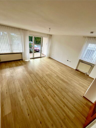 Doppelhaushälfte zur Miete 1.500 € 3 Zimmer 105 m² 400 m² Grundstück frei ab 15.11.2024 Freising Freising 85354