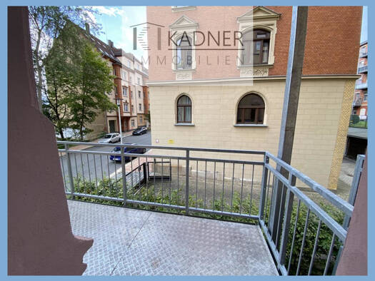 Wohnung zur Miete 532 € 3 Zimmer 87,2 m² 2. Geschoss frei ab 01.07.2026 Kaiserstr. 11 Stadtmitte Plauen 08523