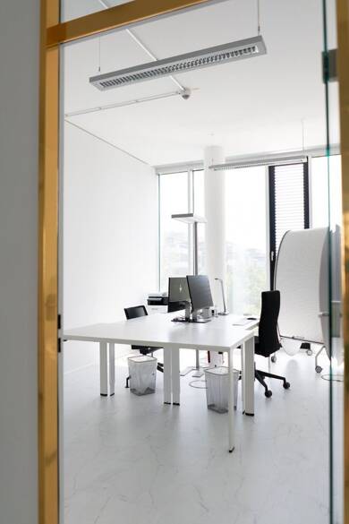 Bürofläche zur Miete provisionsfrei 480 € 23 m² Bürofläche Feringastraße Unterföhring 85774