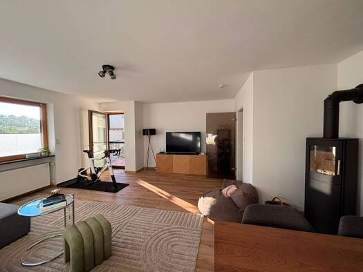 Wohnung zur Miete 1.170 € 3,5 Zimmer 100 m² Geschoss EG/3 frei ab 01.11.2026 Wolfsegger Straße 31 a Oppersdorf Lappersdorf 93138