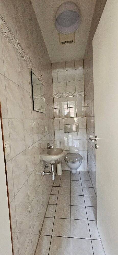 Property thumbnail 13