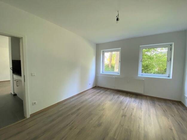 Wohnung zur Miete 625 € 2 Zimmer 38,9 m² frei ab sofort Parnaßstraße 5 Wedel 22880