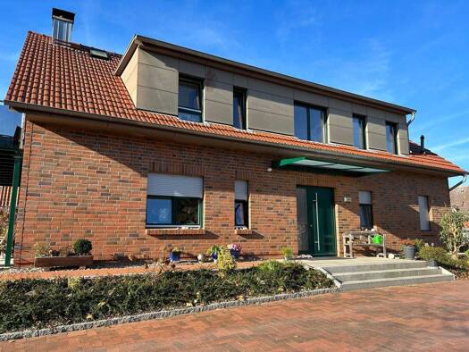 Wohnung zur Miete 1.350 € 3 Zimmer 110,7 m² Geschoss 1/1 frei ab 01.03.2026 Malchow 17213