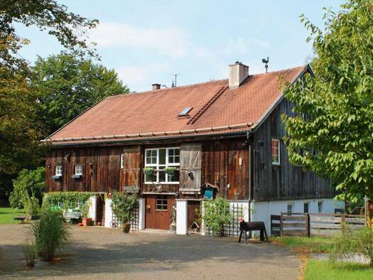 Bauernhaus zum Kauf 3.750.000 € 12 Zimmer 510 m² 3.300 m² Grundstück Maising Pöcking 82343