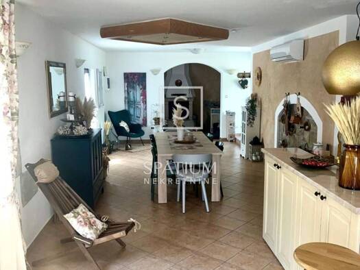 Haus zum Kauf 349.000 € 4 Zimmer 155 m² Brest Pod Uckom, Lupoglav Lupoglav