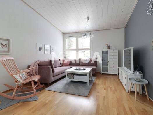 Doppelhaushälfte zum Kauf 239.000 € 4 Zimmer 95 m² 1.285 m² Grundstück Vehnätie 10 Järvenpää 04410