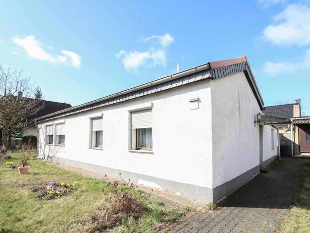 Einfamilienhaus zum Kauf 75.000 € 4 Zimmer 90 m² 496 m² Grundstück Groß Ammensleben Niedere Börde 39326