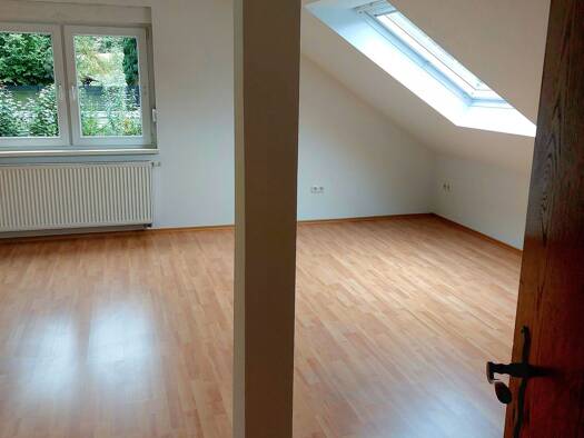 Wohnung zur Miete 1.200 € 3 Zimmer 120 m² Geschoss 1/2 frei ab 01.12.2026 Wewer Paderborn 33106