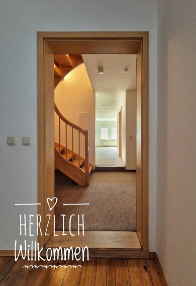 Wohnung zur Miete 600 € 3 Zimmer 101 m² Dachgeschoss, 3. Geschoss frei ab sofort Rodaer Straße 7 Neustadt Neustadt an der Orla 07806