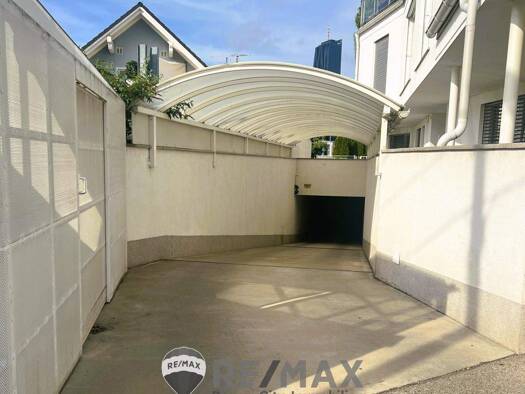 Tiefgaragenstellplatz zur Miete 250 € Wien 1220
