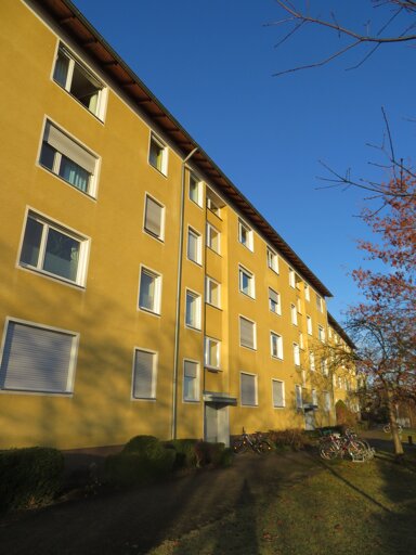 Wohnung zur Miete 765 € 2 Zimmer 63 m² 3. Geschoss Buckenhofer Weg 3 Schönfeld Erlangen 91058