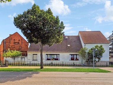 Mehrfamilienhaus zum Kauf als Kapitalanlage geeignet 130.000 € 7 Zimmer 200 m² 1.345 m² Grundstück Dannigkow Gommern 39245