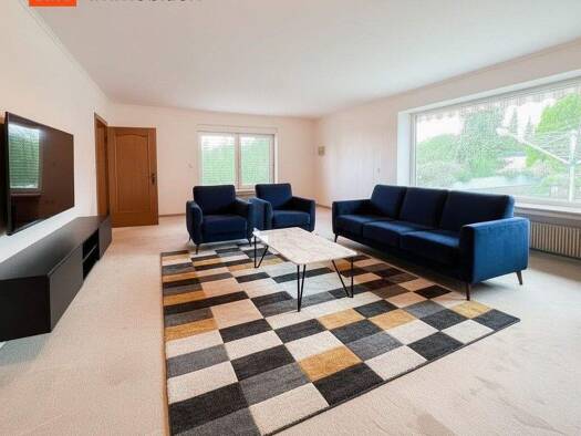 Bungalow zum Kauf 499.000 € 8 Zimmer 298 m² 957 m² Grundstück Dittelbrunn 97456