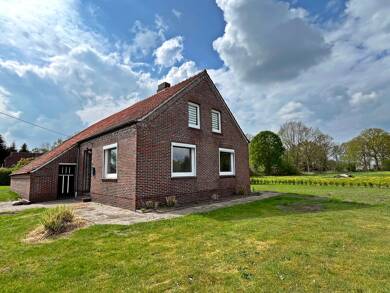 Haus zur Miete 640 € 3 Zimmer 74 m² Firrel 26835
