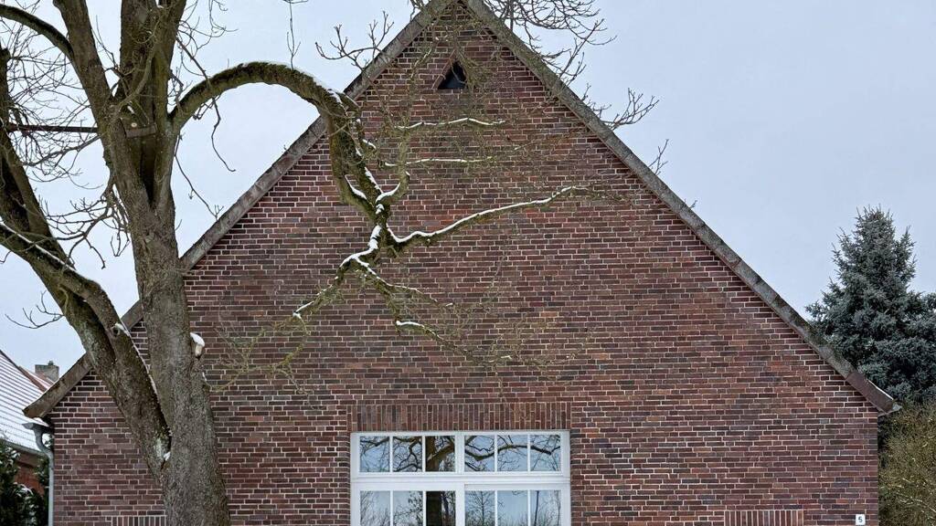 Mehrfamilienhaus zum Kauf 350.000 € 5 Zimmer 210 m² 11.000 m² Grundstück Bausen Clenze 29459