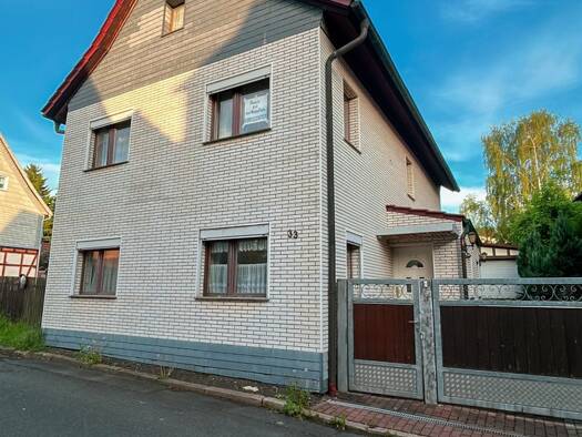 Einfamilienhaus zum Kauf provisionsfrei 220.000 € 5 Zimmer 150 m² 860 m² Grundstück Niedergebra 99759