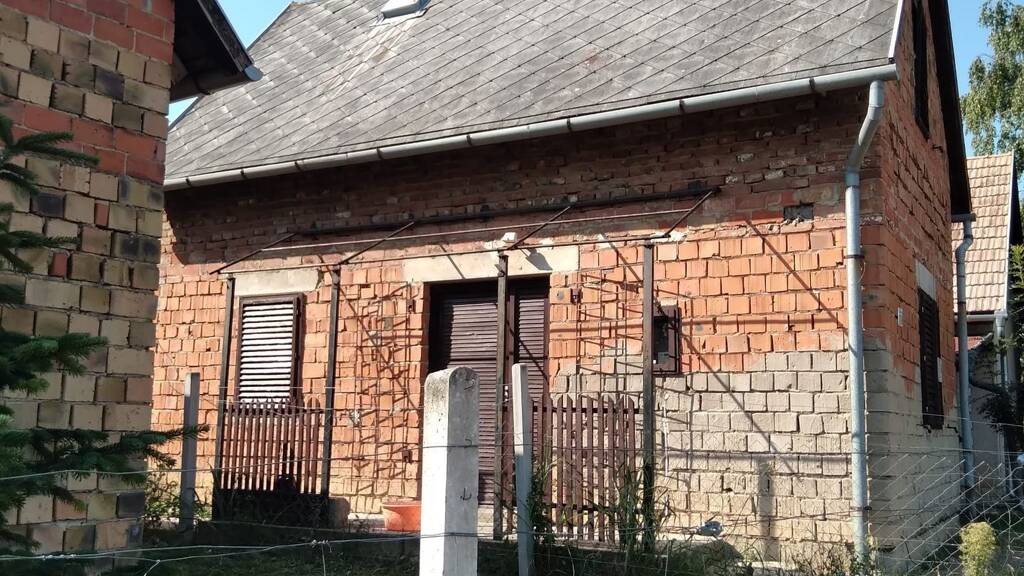 Einfamilienhaus zum Kauf 29.500 € 3 Zimmer 55 m² 1.750 m² Grundstück frei ab sofort Nagyváty 7940 