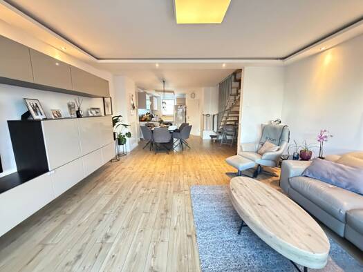 Doppelhaushälfte zum Kauf 649.500 € 5 Zimmer 140 m² 283 m² Grundstück frei ab sofort Wolfgang Hanau 63457