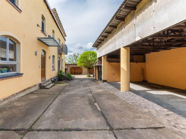 Mehrfamilienhaus zum Kauf 339.000 € 5 Zimmer 180 m² 2.490 m² Grundstück Stauchitz Stauchitz 01594