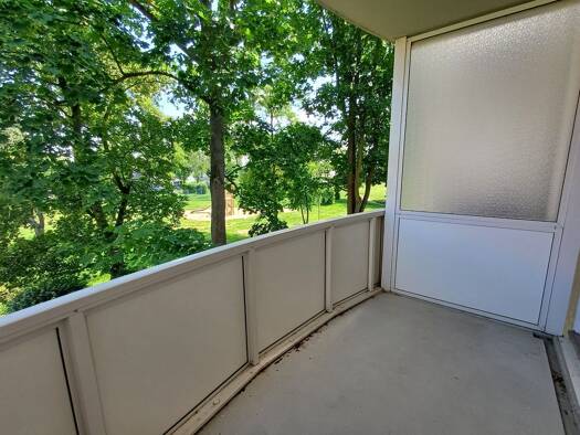 Wohnung zur Miete 460 € 3 Zimmer 70,7 m² 1. Geschoss Schillerstraße 49 Geusa Merseburg 06217