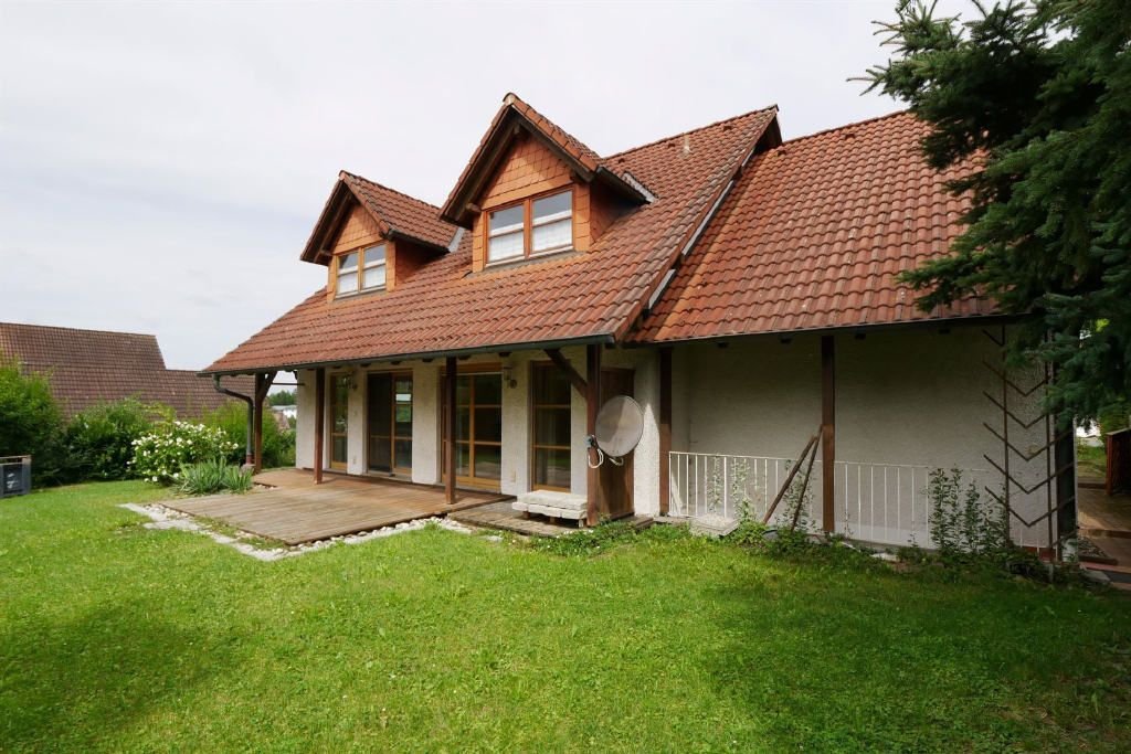 Einfamilienhaus zum Kauf 335.000 € 4 Zimmer 138 m²<br/>Wohnfläche 765 m²<br/>Grundstück Meeder Meeder 96484