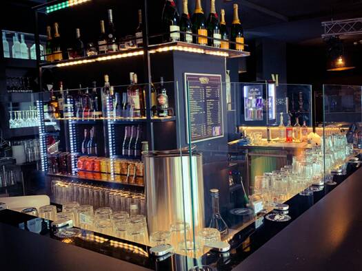 Restaurant zur Miete 5.250 € 180 m² Gastrofläche Innenstadt Fürth 90762