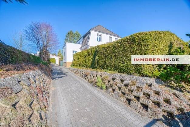 Mehrfamilienhaus zum Kauf als Kapitalanlage geeignet 799.000 € 8 Zimmer 206 m² 1.295 m² Grundstück Hermsdorf Berlin 13467