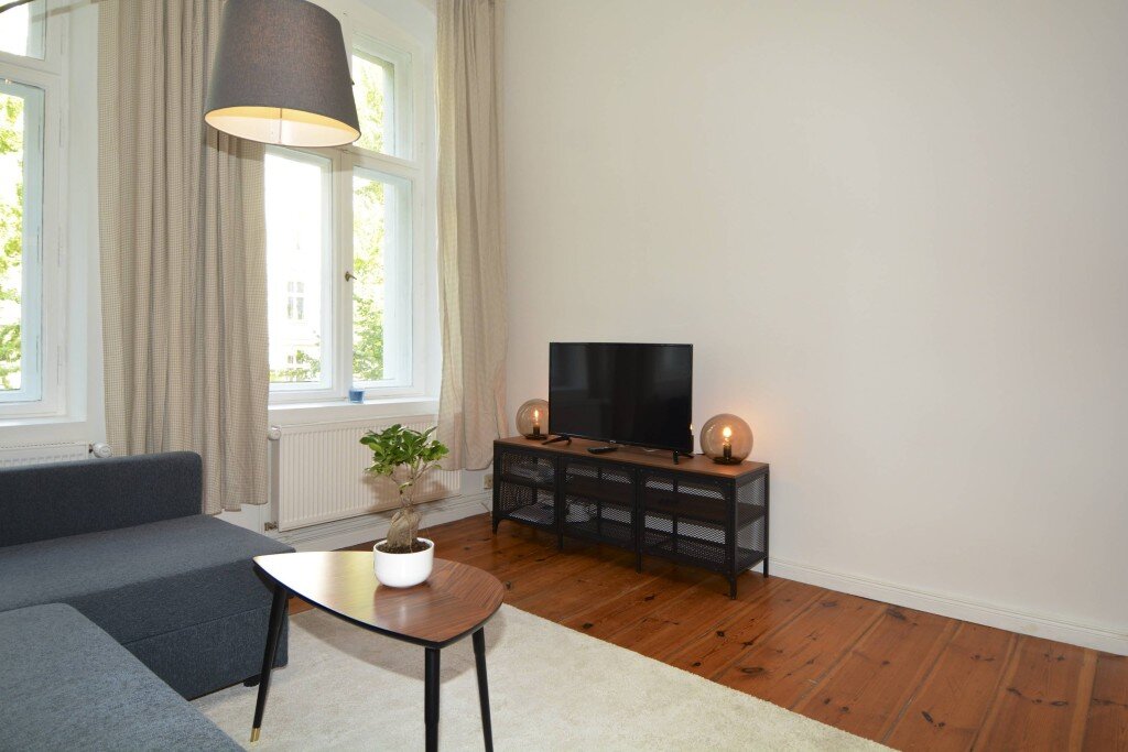 Wohnung zur Miete Wohnen auf Zeit 2.600 € 3 Zimmer 80 m²<br/>Wohnfläche ab sofort<br/>Verfügbarkeit Gneisenaustraße Kreuzberg Berlin 10961