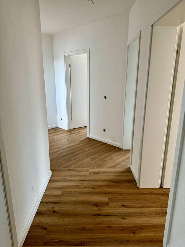 Wohnung zur Miete 455 € 3 Zimmer 65 m² Dachgeschoss, 3. Geschoss Steinstraße 51 Schönebeck Schönebeck 39218