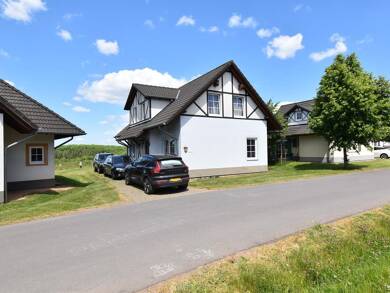 Einfamilienhaus zum Kauf provisionsfrei 292.500 € 6 Zimmer 152 m² 470 m² Grundstück Am kellerborn 1 Eller Cochem 56812
