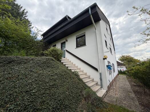 Doppelhaushälfte zum Kauf 599.000 € 5 Zimmer 126 m² 332 m² Grundstück frei ab sofort Klein-Karben Karben 61184