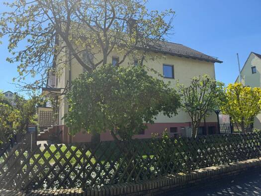 Mehrfamilienhaus zum Kauf 449.900 € 240 m² 599 m² Grundstück Henfenfeld 91239