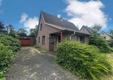 Einfamilienhaus zum Kauf 199.999 € 5 Zimmer 74 m² 994 m² Grundstück Schiffdorferdamm Bremerhaven 27574