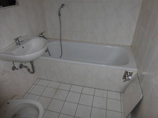 Wohnung zur Miete 300 € 2 Zimmer 43,6 m² 4. Geschoss Havannaer Straße 9 Moskauer Platz Erfurt 99091