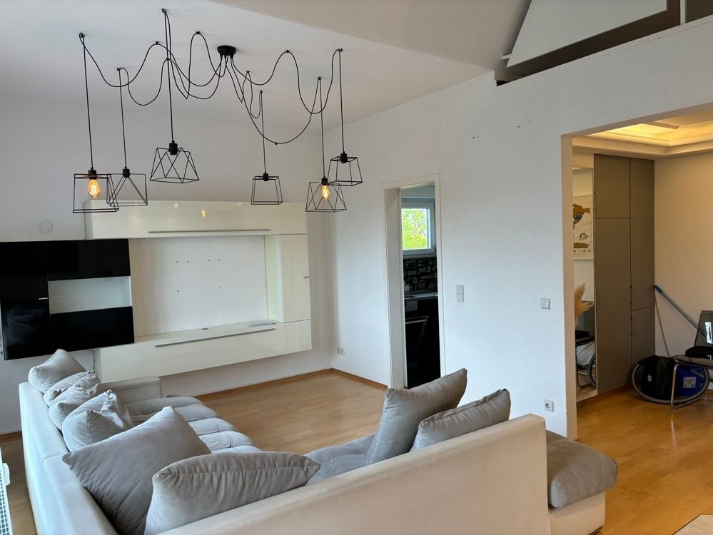 Wohnung zum Kauf 249.000 € 2 Zimmer 73 m²<br/>Wohnfläche 5.<br/>Geschoss Gräselberg Wiesbaden 65187